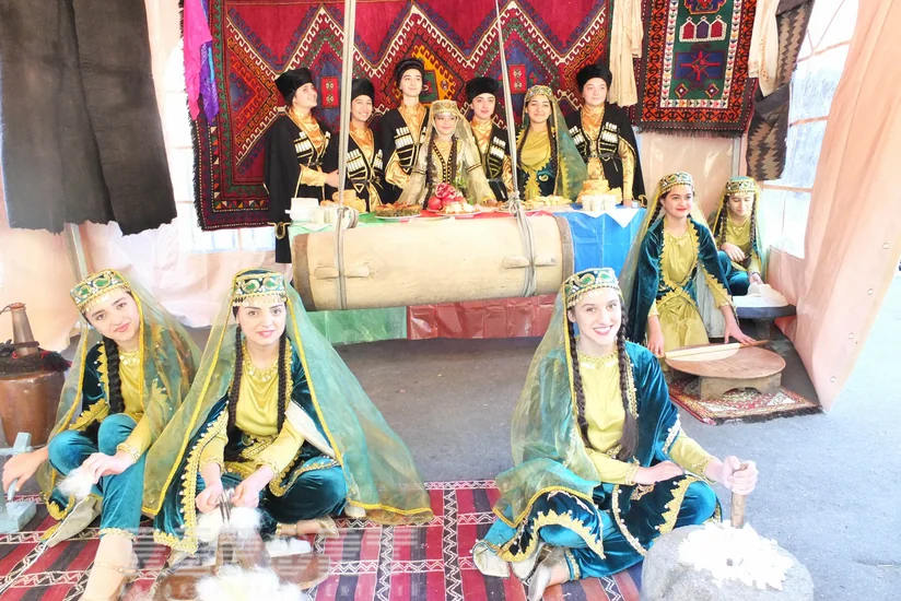 Gürcüstanda yaşayan azərbaycanlılar “Tbilisoba” bayramını qeyd ediblər - FOTO