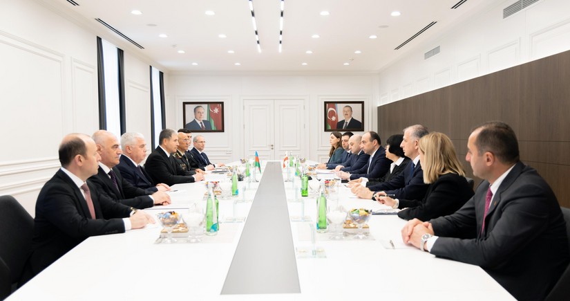 Vilayət Eyvazov gürcüstanlı həmkarı ilə görüşüb