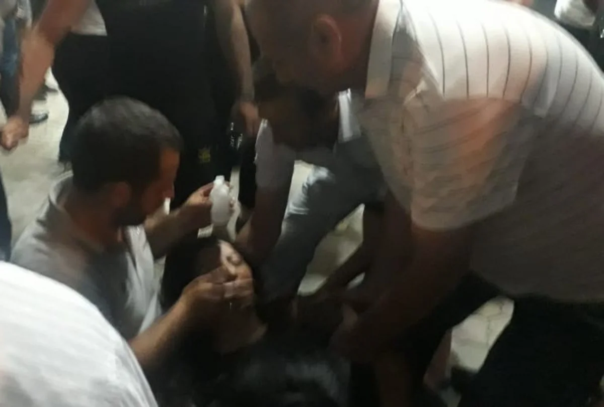 Gürcüstanda kazino mühafizəçiləri azərbaycanlı qadına fiziki güc tətbiq ediblər - VİDEO