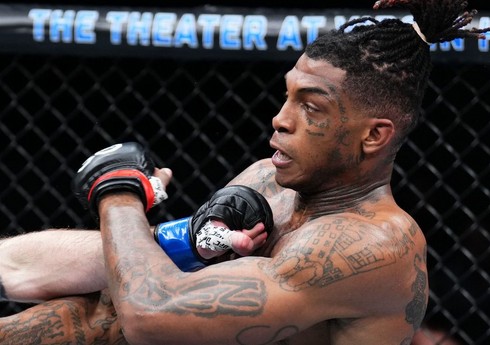 UFC döyüşçüsü Amerikada həbs edilib