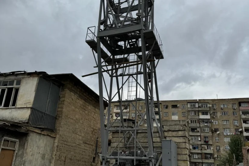 Bakıda təhlükəsizlik tələblərinə cavab verməyən kranın istismarı dayandırılıb