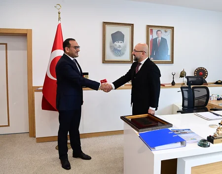 Azerbaijan, Turkey agree on joint development of airspace