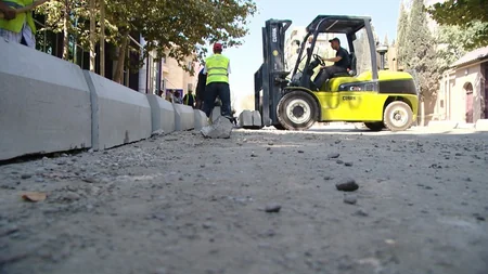 Bakıda daha bir yol təmir olunur
