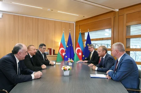 Prezident İlham Əliyev Brüsseldə Avropa İttifaqı Şurasının prezidenti ilə görüşüb - YENİLƏNİB
