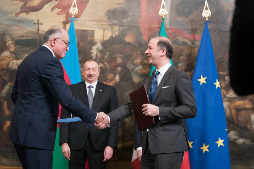 SOCAR и Snam заключили соглашение в сфере устойчивой энергетики