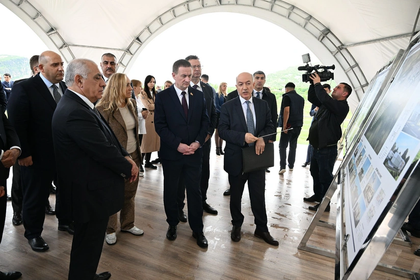 Belarusun Baş naziri Ağdamda aqroholdinqin tikintisi ilə tanış olub