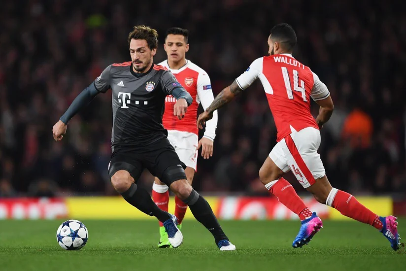 Арсенал - первый клуб, вылетевший в 1/8 финала Лиги чемпионов семь раз подряд