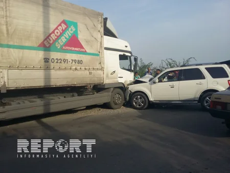 ​Bərdədə zəncirvari qəza baş verib - FOTO