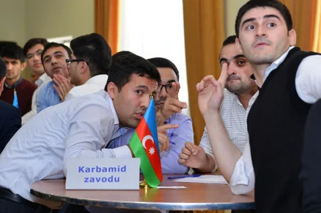 Dövlət Bayrağı, Konstitusiya və Milli Dirçəliş günlərinə həsr olunan “Xəmsə” bilik yarışı keçirilib