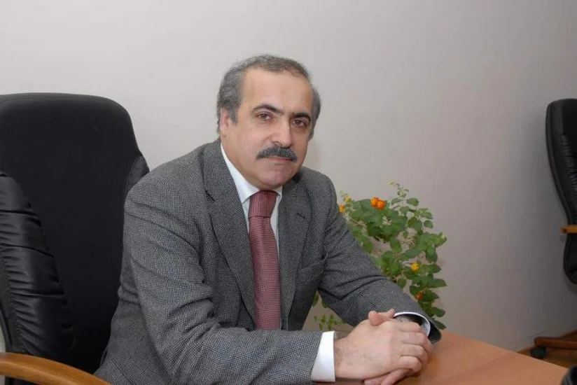 Deputat: “Lenin və Stalinin heykəllərini, “26 Bakı komissarı”nın şərəfinə ucaldılmış abidəni yığıb saxlamaq lazımdır”