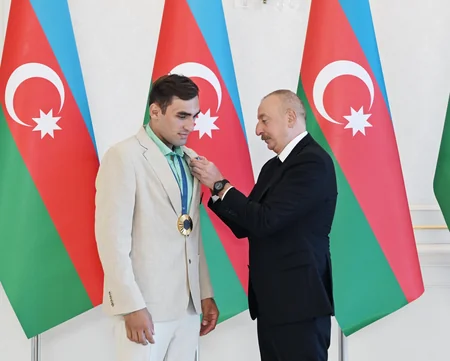 President Ilham Aliyev receives Azerbaijani athletes who won medals at Paris Summer Olympic Games and their coaches - UPDATED