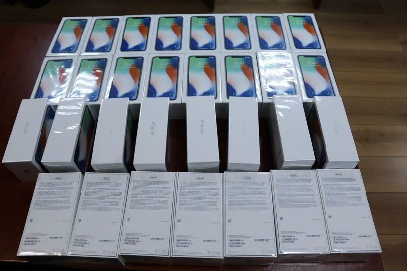 Azərbaycana 31 ədəd mobil telefonun qanunsuz gətirilməsinin qarşısı alınıb