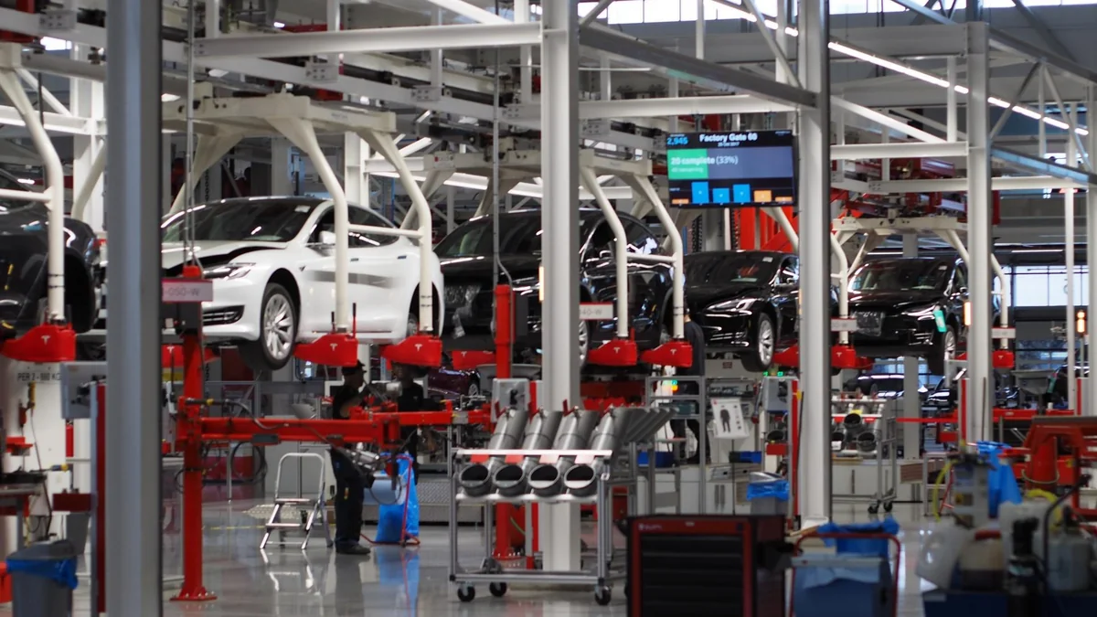 UK car manufacturing falls to 1956 levels