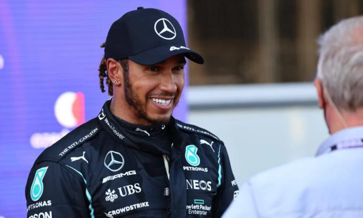 Lüis Hemilton: Bakıdakı əsas yarışda vəziyyət daha yaxşı olacaq