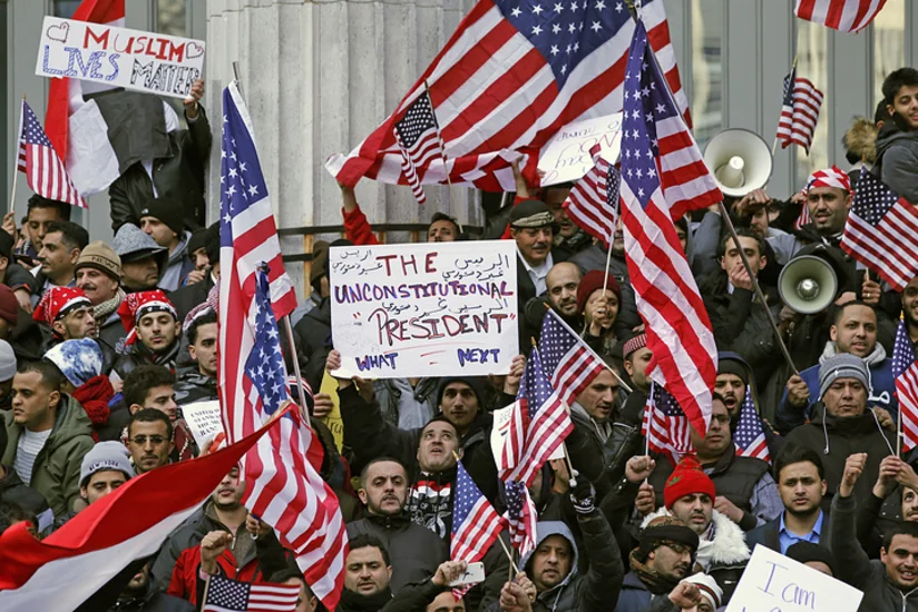 ABŞ-da məhkəmə Trampın immiqrasiya fərmanının icrasını müvəqqəti dayandırıb