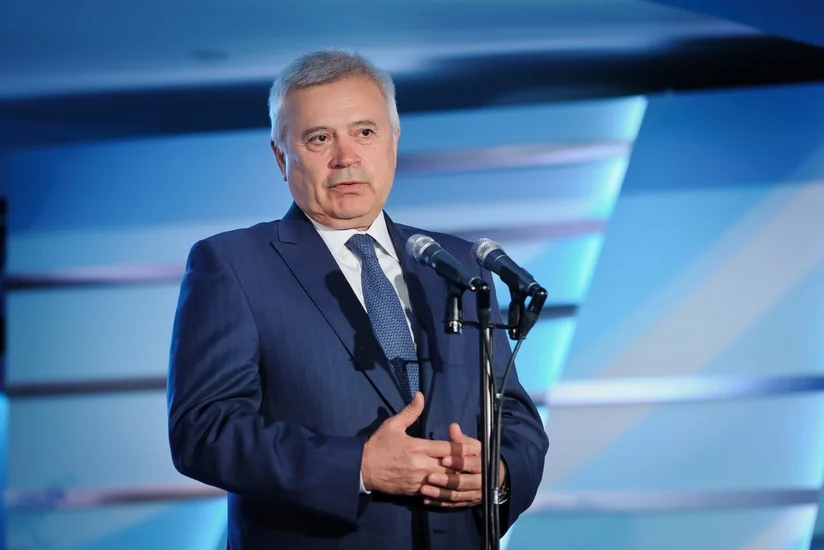 LUKoil president: High price of oil also dangerous