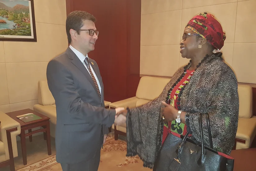 ​Səfir Elman Abdullayev Afrika İttifaqı Komissiyası sədrinin xüsusi nümayəndəsi ilə görüşüb