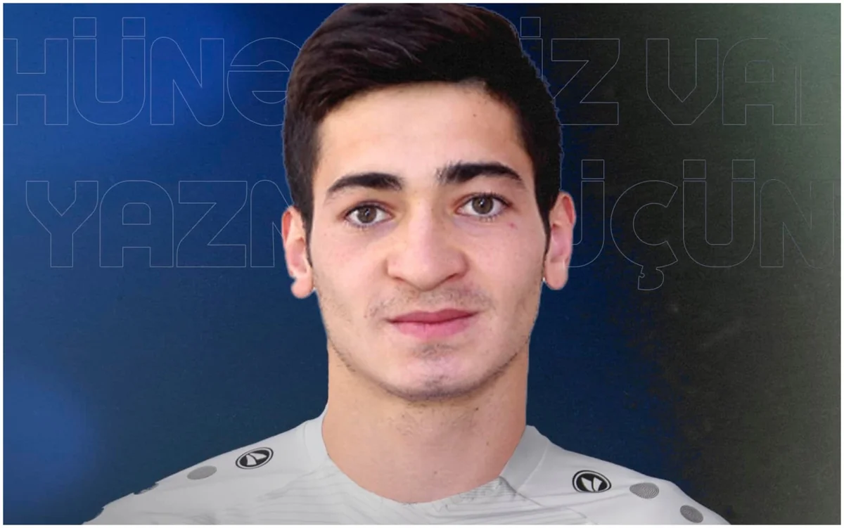Turan Tovuz Budaq Nəsirovla müqavilə imzalayıb