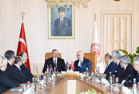 Prezident İlham Əliyev: Azərbaycanla Türkiyə arasında əlaqələr ən yüksək səviyyədədir - YENİLƏNİB