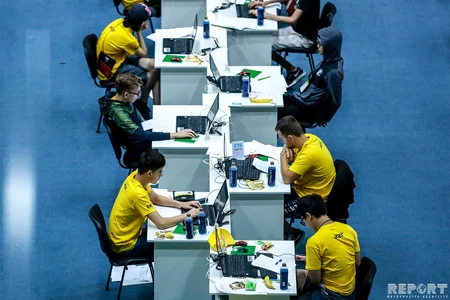 31-ci Beynəlxalq İnformatika Olimpiadasının ilk günü - FOTOLARDA