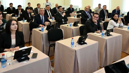 Nazir müavini gənclər və idman idarələrinin rəisləri ilə görüşüb