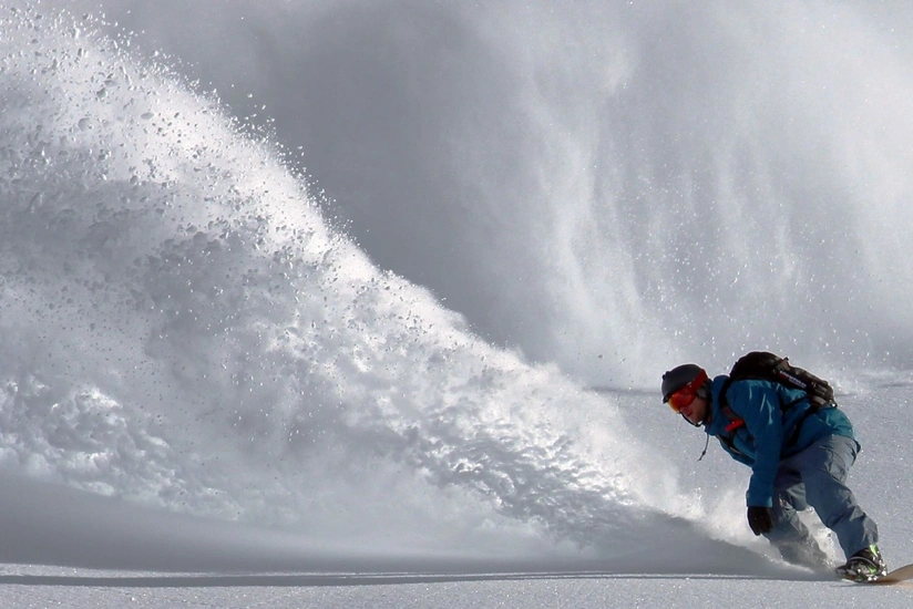 В Альпах при сходе лавины погибли четыре человека