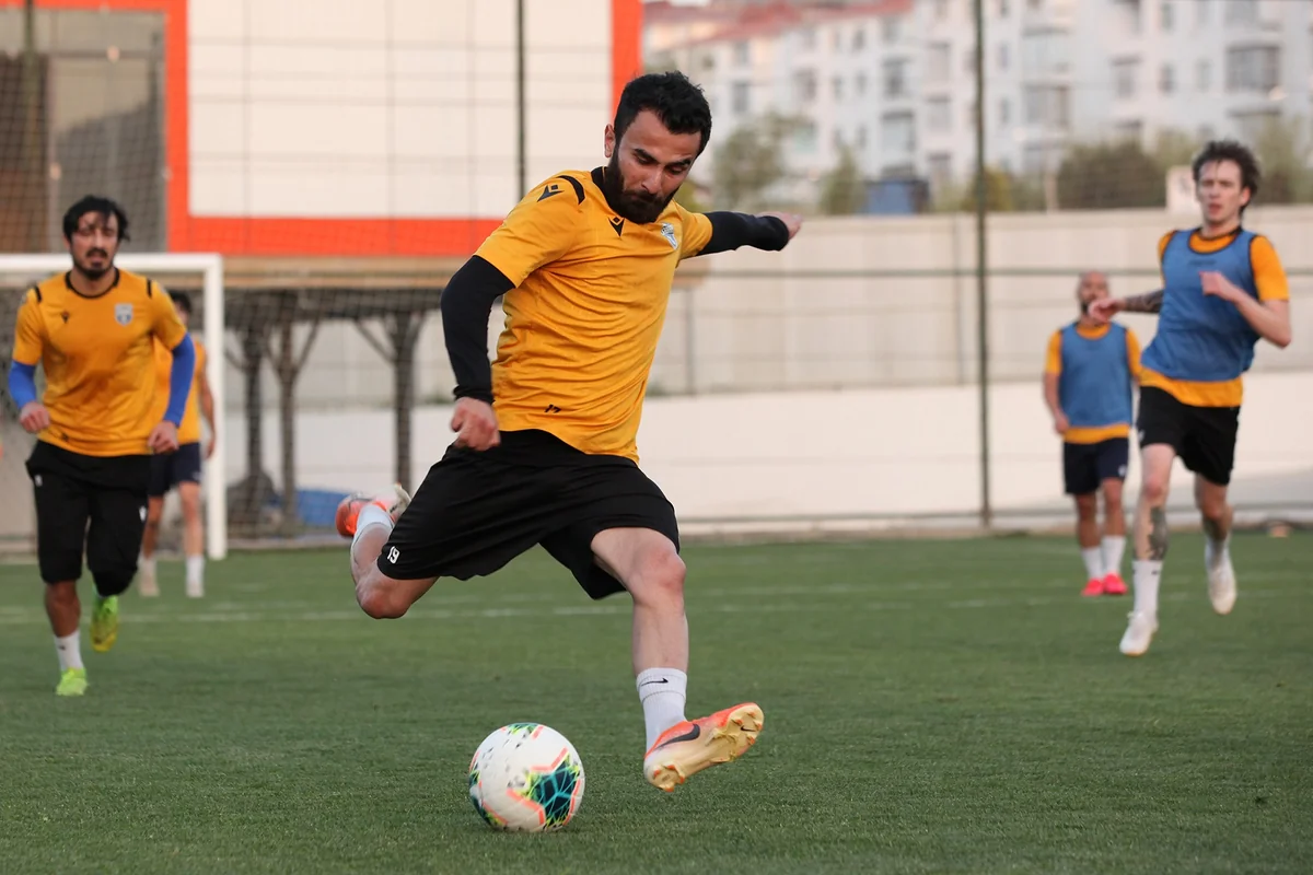 Cavid Tağıyev: Zədələndiyim üçün məni Sabahda saxlamaq istəmədilər
