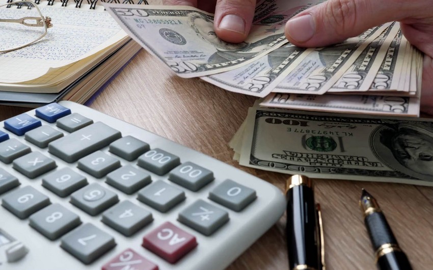 Dollar demand rise at currency auctions in Azerbaijan