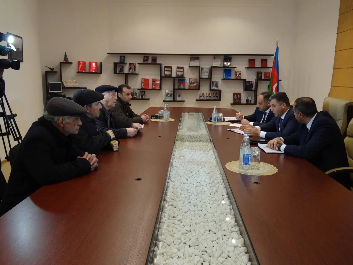 “Azəriqaz” rəhbərliyi 3 rayonda vətəndaşları qəbul edib