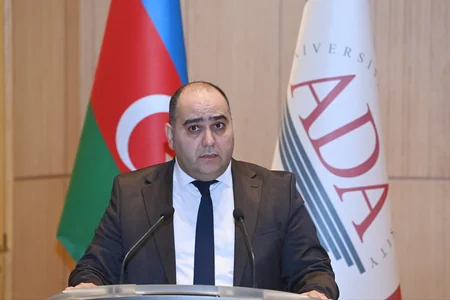 ADA Universitetində Diplomatik Protokol Bələdçisinin təqdimat mərasimi keçirilib - YENİLƏNİB