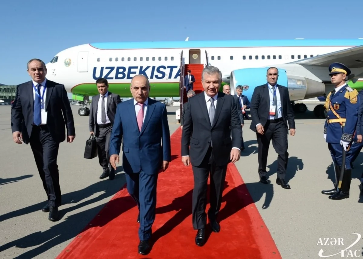 Özbəkistan prezidenti Azərbaycana səfərə gəlib