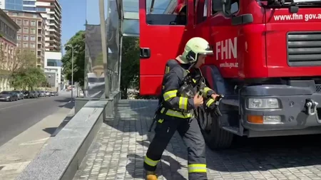FHN hoteldə təlim keçirib