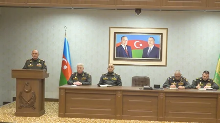 Əlahiddə Ümumqoşun Orduda komandir hazırlığı məşğələsi keçirilib