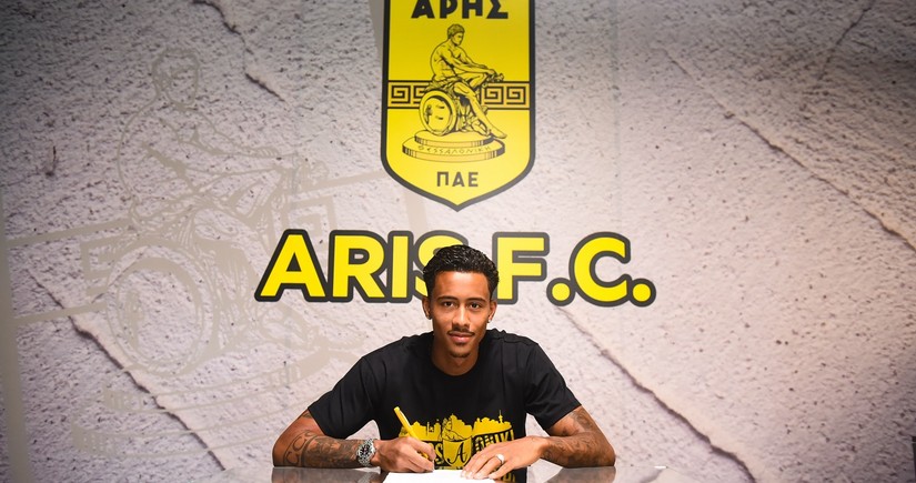 Araz-Naxçıvanın Konfrans Liqasındakı rəqibi yeni futbolçu transfer edib