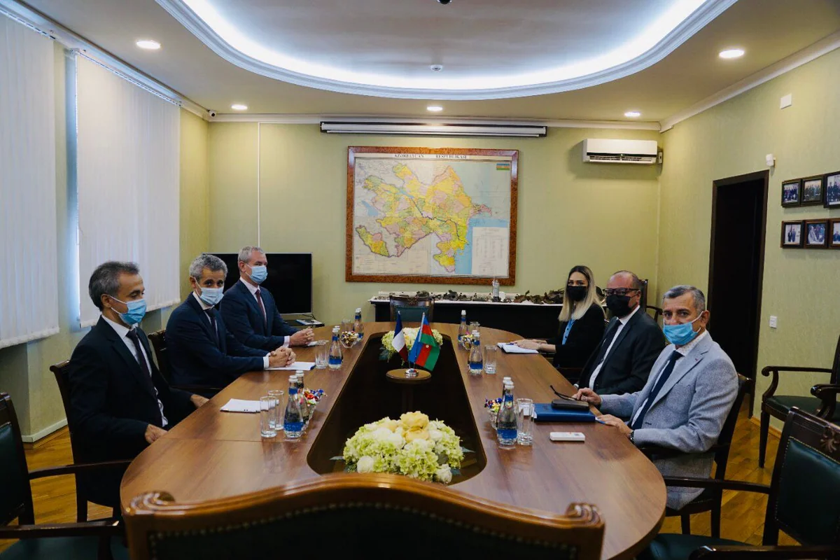 Azerbaijan, France to sign document on demining 