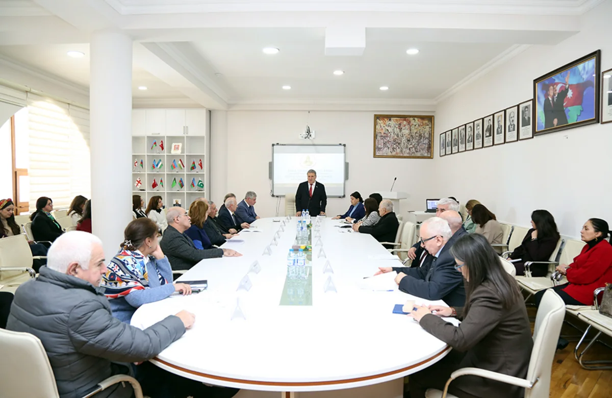 Azerbaijani scientists condemn vandalism against Khurshidbanu Natavan's statue in France