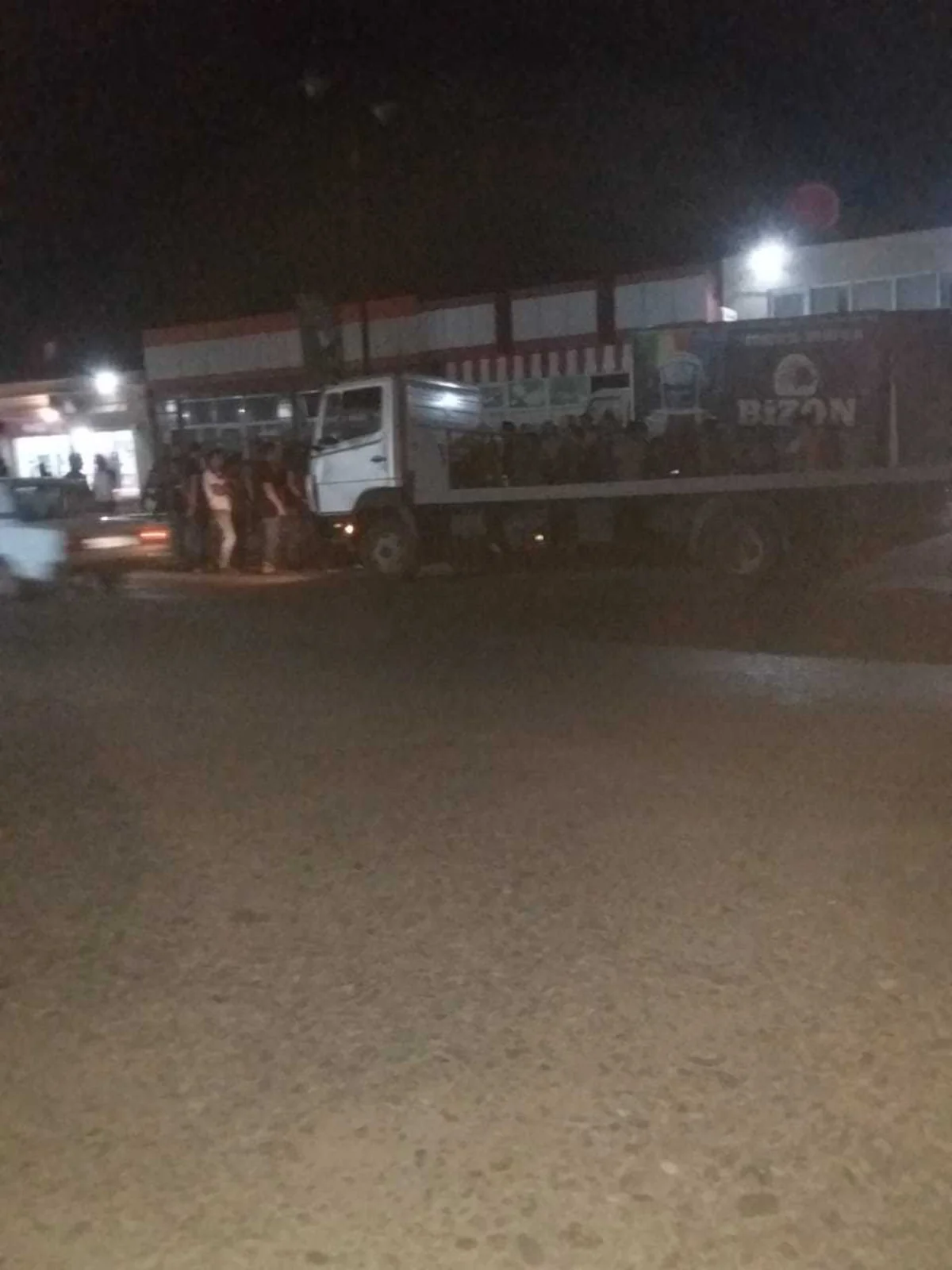 Cəlilabadda sərxoş sürücü iki dəfə qəza törədib, körpünü uçurub, mağazaları yararsız hala salıb - FOTO - VİDEO