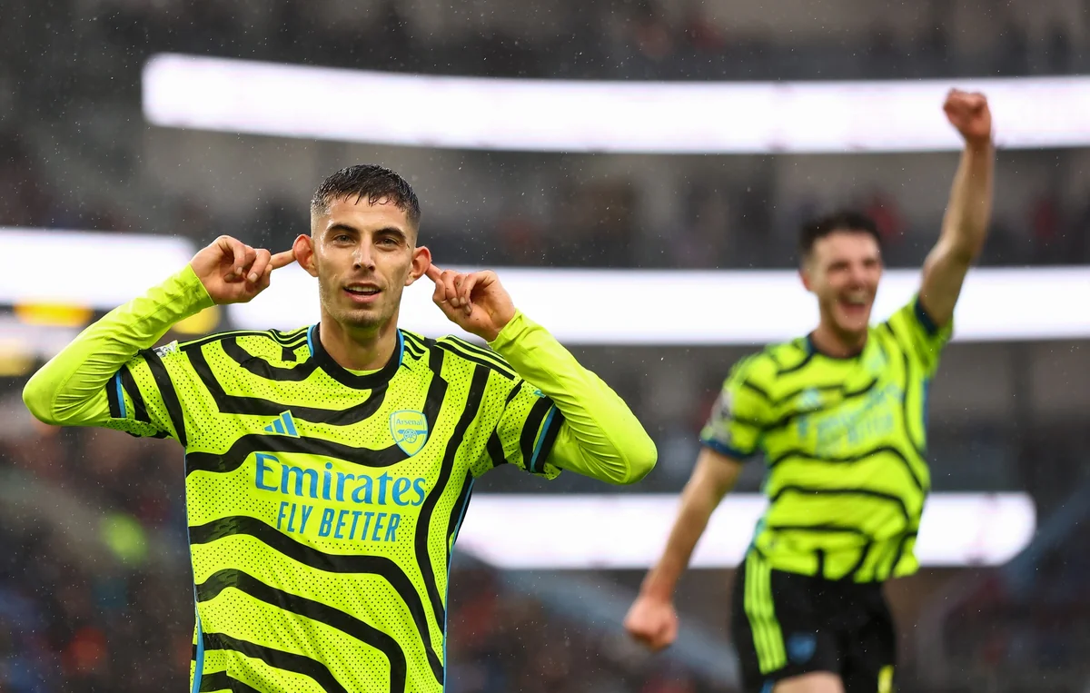 İngiltərə Premyer Liqası: “Arsenal” 5 cavabsız qol vurub, “Tottenhem” uduzub