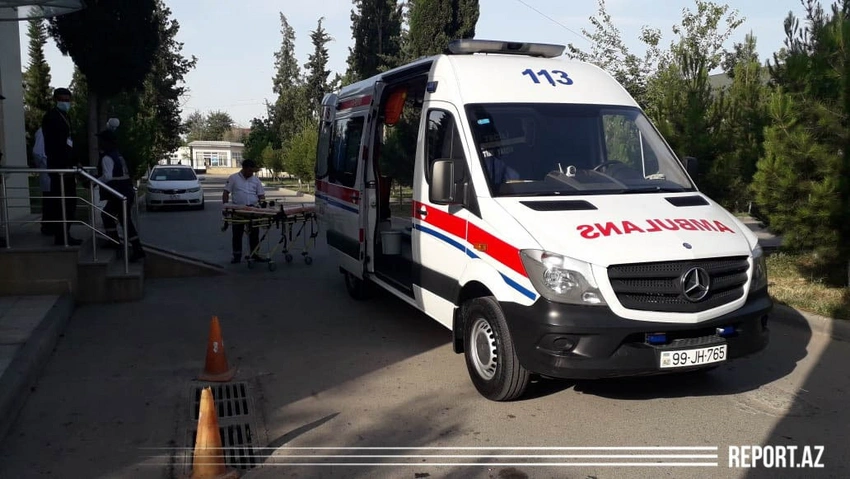 Abşeronda avtomobil 20 yaşlı gənci vurdu