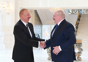 Lukaşenko: Bizim münasibətlərimiz əladır və mən buna görə həmişə fəxr edirəm