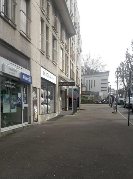 Fransada küçəyə çıxanlar cərimələnəcək