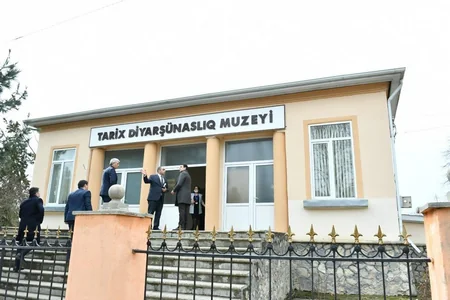 Adil Kərimli üç rayonda mədəniyyət müəssisələrinə baxış keçirib