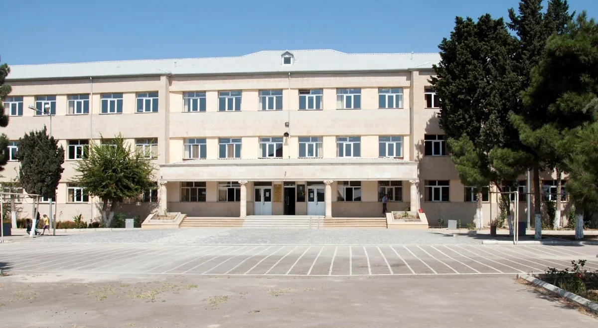 Sabah Bakıda sökülərək yenidən tikilən məktəbin açılışı keçiriləcək