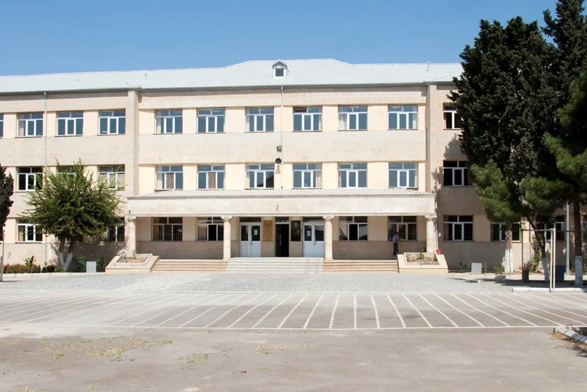 Завтра в Баку откроют заново отстроенную школу