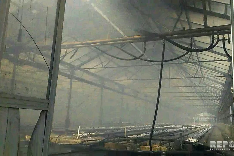 Lənkəranda partlayışla müşahidə olunan yanğın baş verib - FOTO
