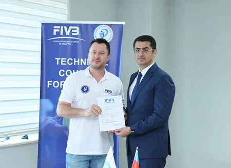 Voleybol məşqçiləri üçün keçirilən beynəlxalq seminar başa çatıb