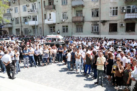 Exam excitement in Baku - PHOTO REPORT