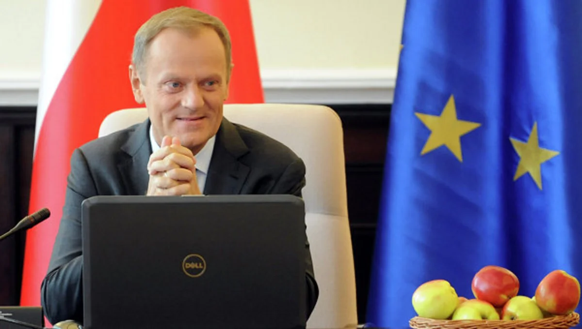 Donald Tusk: Böyük Britaniya Avropa İttifaqının tərkibində qalır