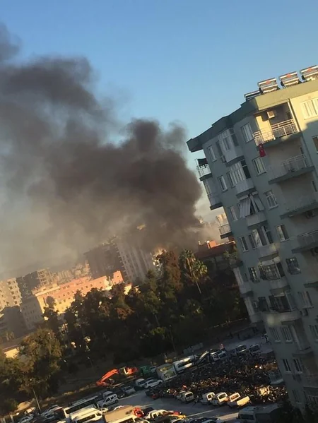 Перед зданием мэрии Аданы произошел взрыв: двое погибли, 21 ранен - ОБНОВЛЕНО
