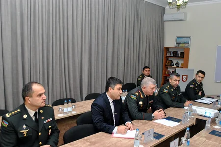 UAE delegation of National Defense College visits Military College of Armed Forces